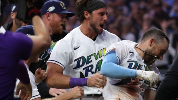 RaysBrandonLoweWalkOffHomer